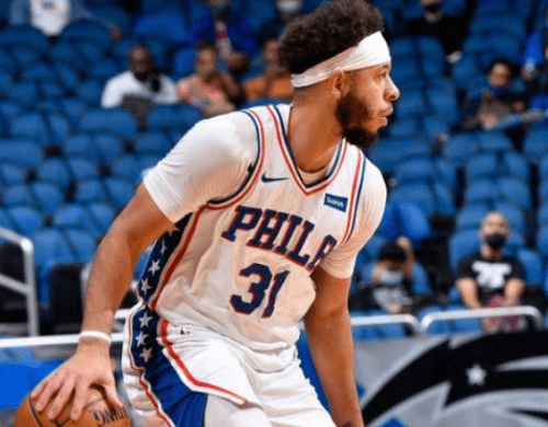 蓬勃发展 蓬勃发展