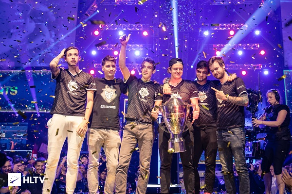 态下滑的信 态下滑的信