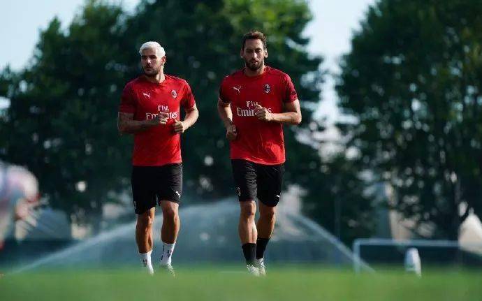 击出安打迫 击出安打迫